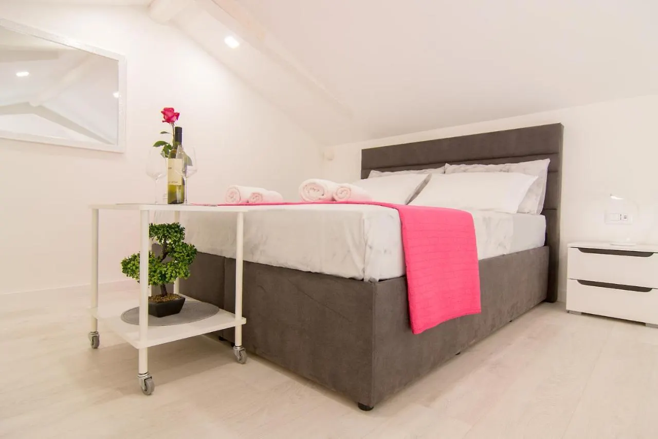 Apartman Giove Pula 0*,  Kroatien